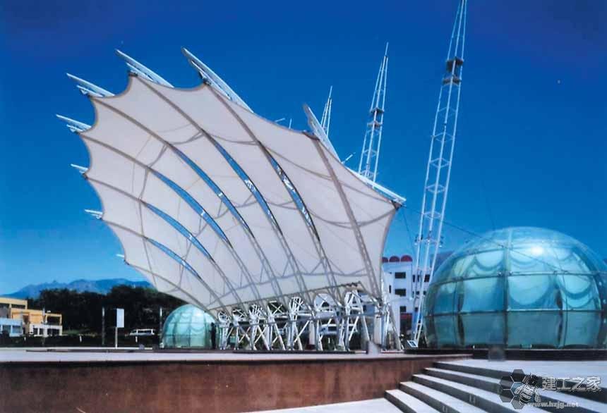 井冈山车棚膜结构网架